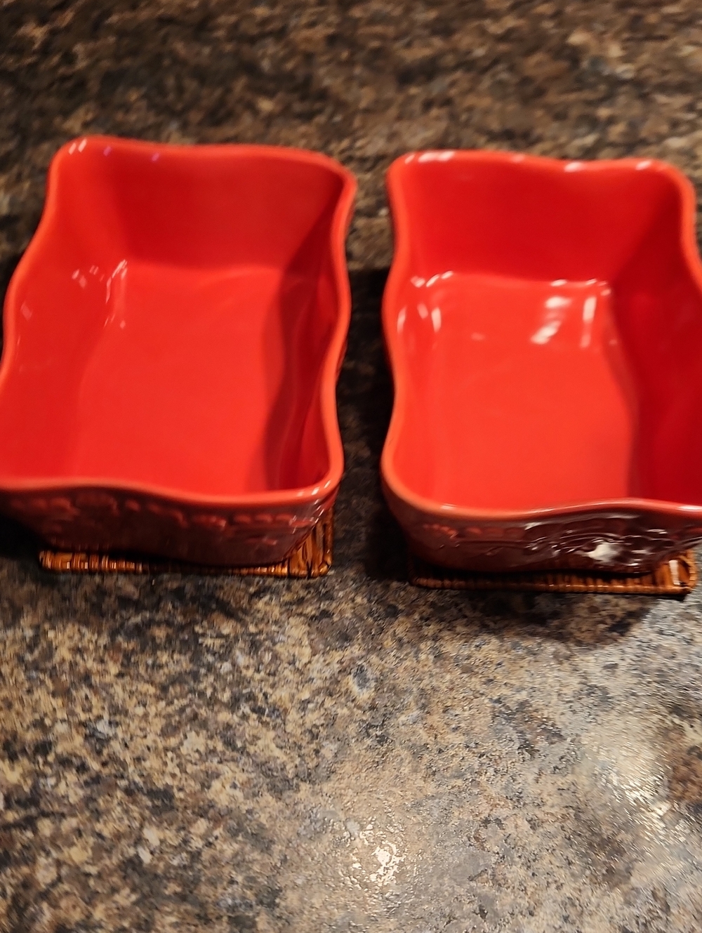 EUC Temptations 2 Pieces Red Ceramic Pair